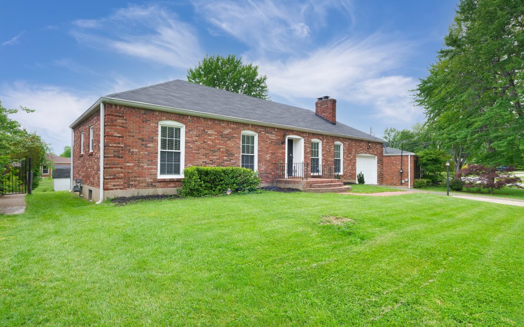 9706 Gateway Drive, Louisville KY 40299 $299,900