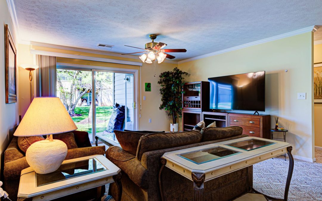 10401 Trotters Pointe #102, Louisville 40241 | $275,000