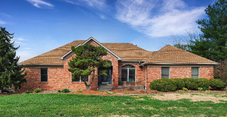 137 Willow Wood Dr, Mt Washington, KY | $500,000